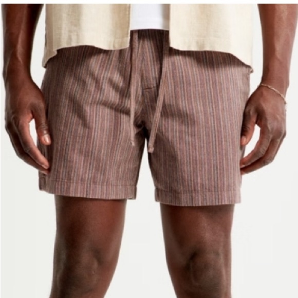NWT abercrombie & fitch textured pull on short - Picture 2 of 6